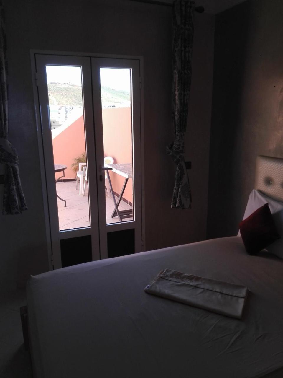 Asklou Appartement A Мирлефт Экстерьер фото