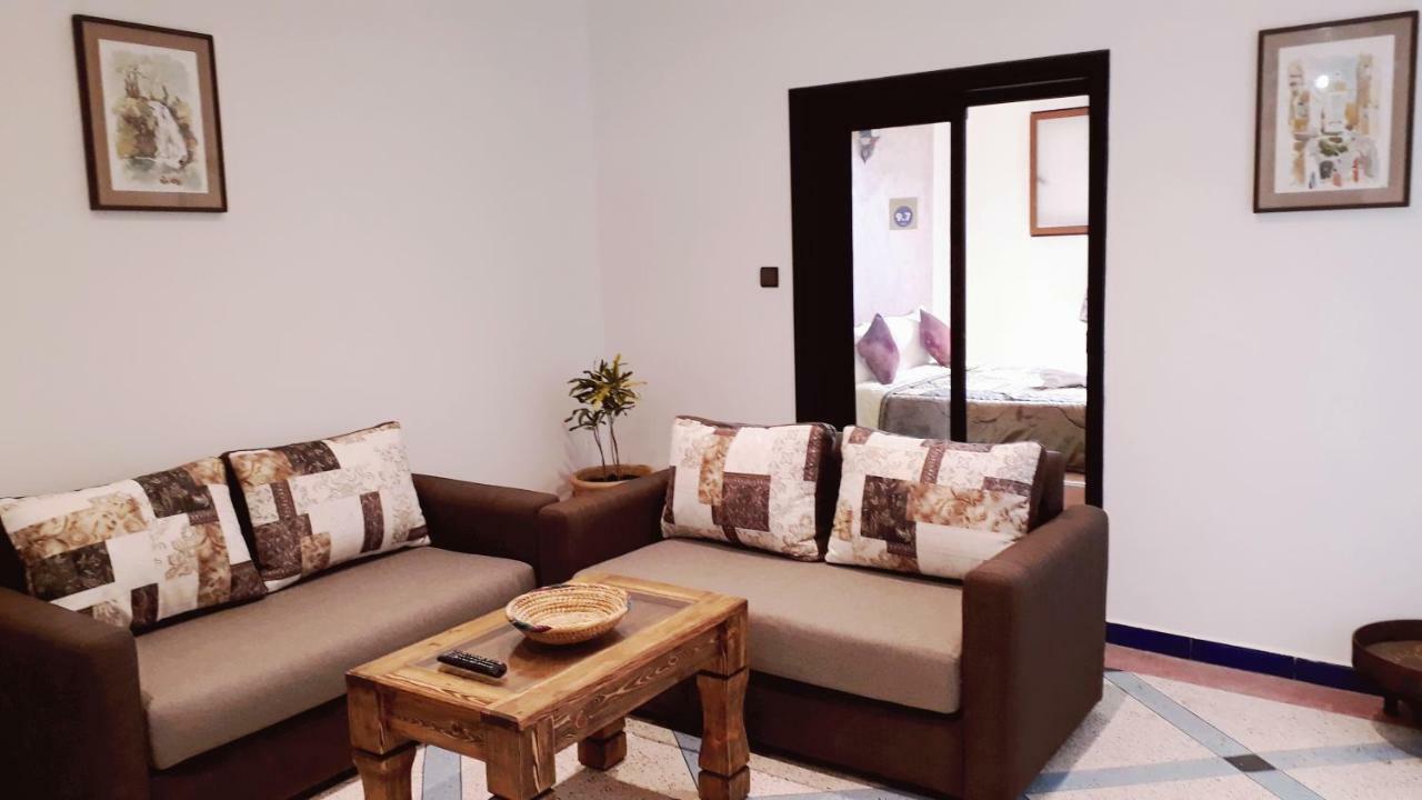Asklou Appartement A Мирлефт Экстерьер фото